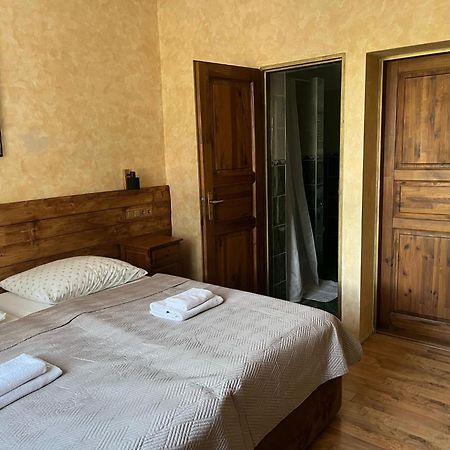 Penzion Pri Kastieli Pressburg Exterior foto