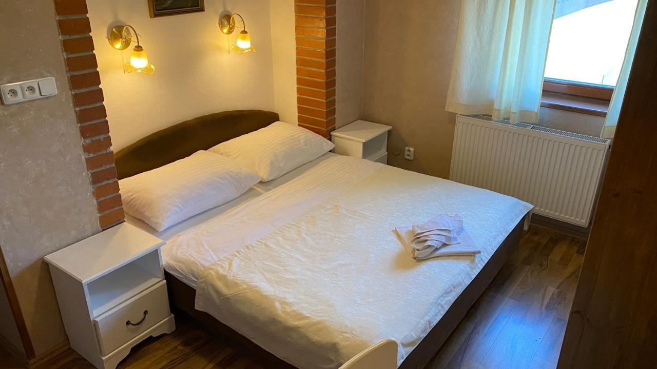 Penzion Pri Kastieli Pressburg Exterior foto